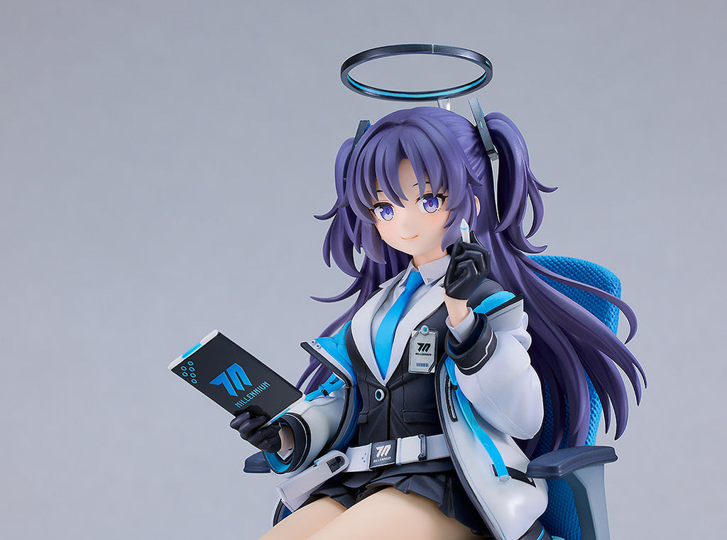 (GSC) Blue Archives Hayase Yuka - The Accountant's Daily Life Scale Figure