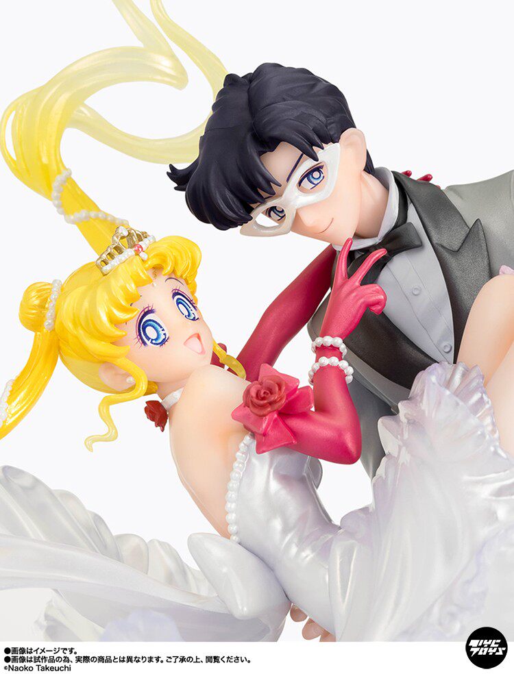 Bandai Figuarts ZERO (FZ) — Sailor Moon: Usagi Tsukino &amp; Tuxedo Mask Figuress