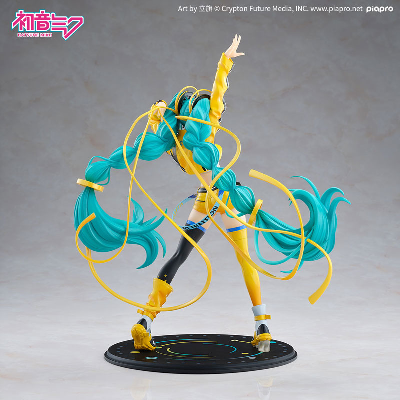 (Pre-order) Character Vocal Series 01 Hatsune Miku 17th Anniversary Ver. 1/7 Complete Figure