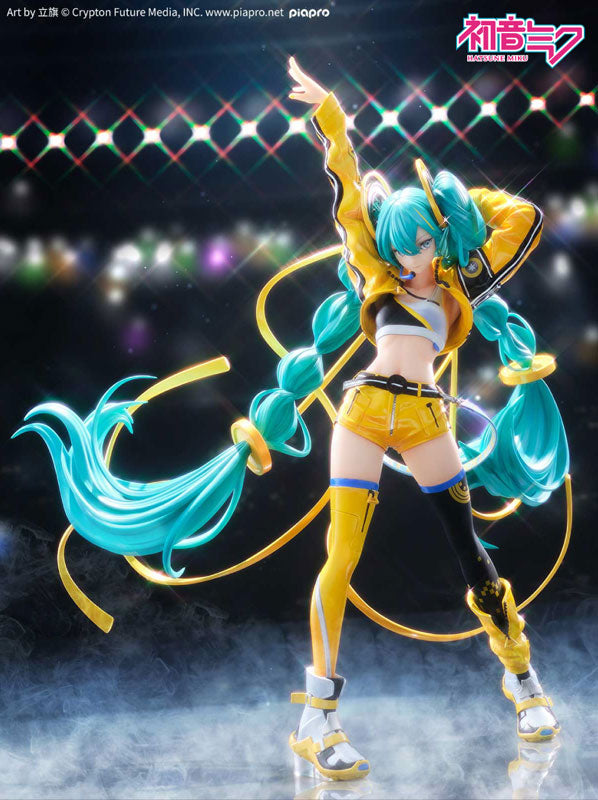 (Pre-order) Character Vocal Series 01 Hatsune Miku 17th Anniversary Ver. 1/7 Complete Figure