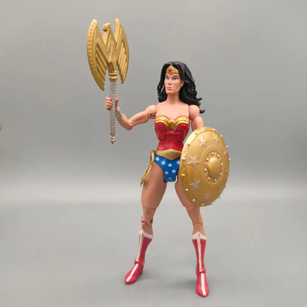 DCU Universe Classics 6" фигурка Wonder WW