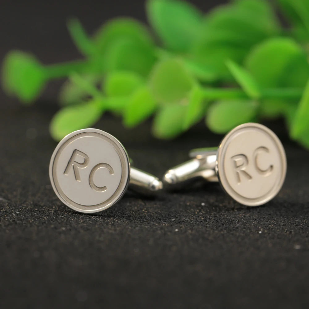 Gravur 925er Massivsilber Personalisierte Manschettenknöpfe für Männer Individuelle Manschettenknöpfe mit 2 Initialen Name Logo Jubiläumsgeschenke