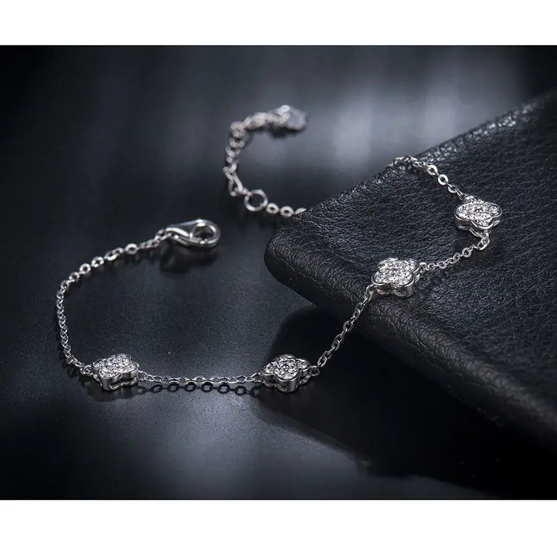 LOVERJEWELRY Романтична 18-каратова бяло злато с диаманти, годежна и сватбена гривна за жени, фини бижута на едро, любящ подарък NA0030