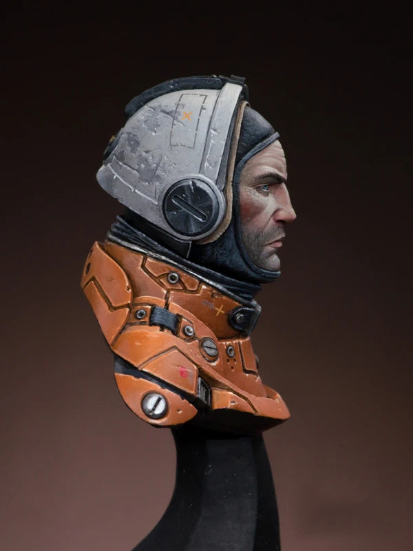 Unpainted Kit 1/12  Astronauts bust soldier  fantasy   not  include antenna  Resin Figure miniature garage kit
