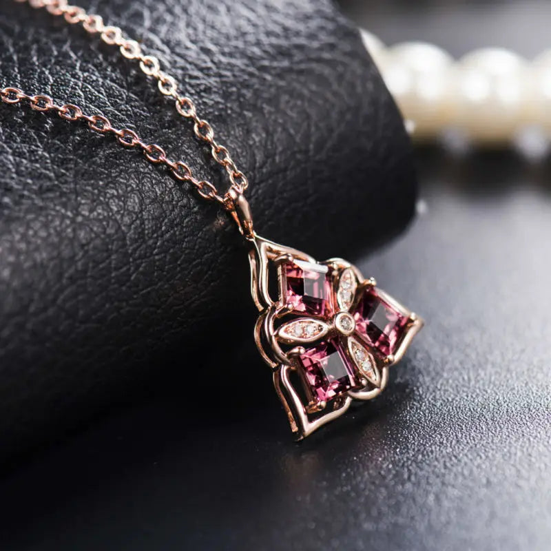 LOVERJEWELRY Lovely Flower Design 18Kt Rose Gold Diamonds Pink Tourmaline Pendants for Girl Jewelry Gift WP066