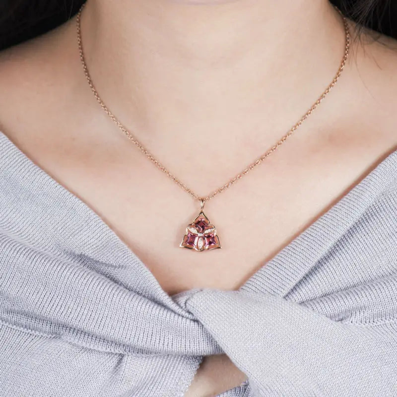 LOVERJEWELRY Lovely Flower Design 18Kt Rose Gold Diamonds Pink Tourmaline Pendants for Girl Jewelry Gift WP066