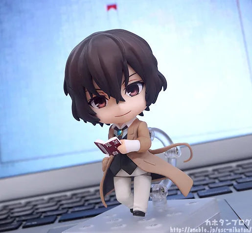 NEW hot 10cm Bungo Stray Dogs Stray Dogs Dazai Osamu 657 Action figure toys collection doll Christmas gift with box