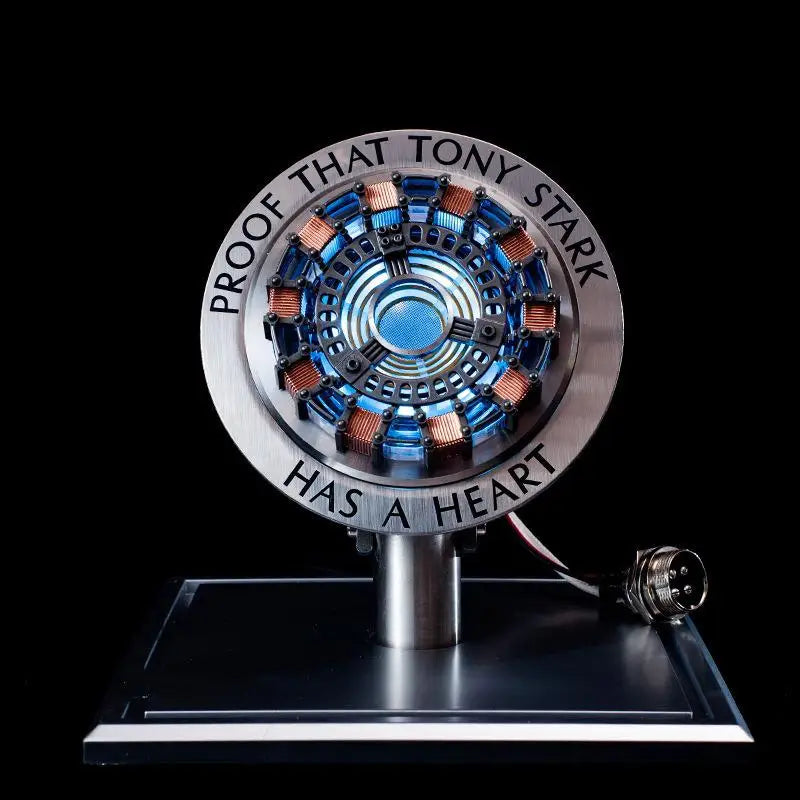 Отмъстителят Iron Man Mk1 Arc Reactor Тони Старк Сърцето на Марк Фигура LED Светлинен Модел Супергерой 1:1 Косплей Играчки Нагръдник Детски Подарък