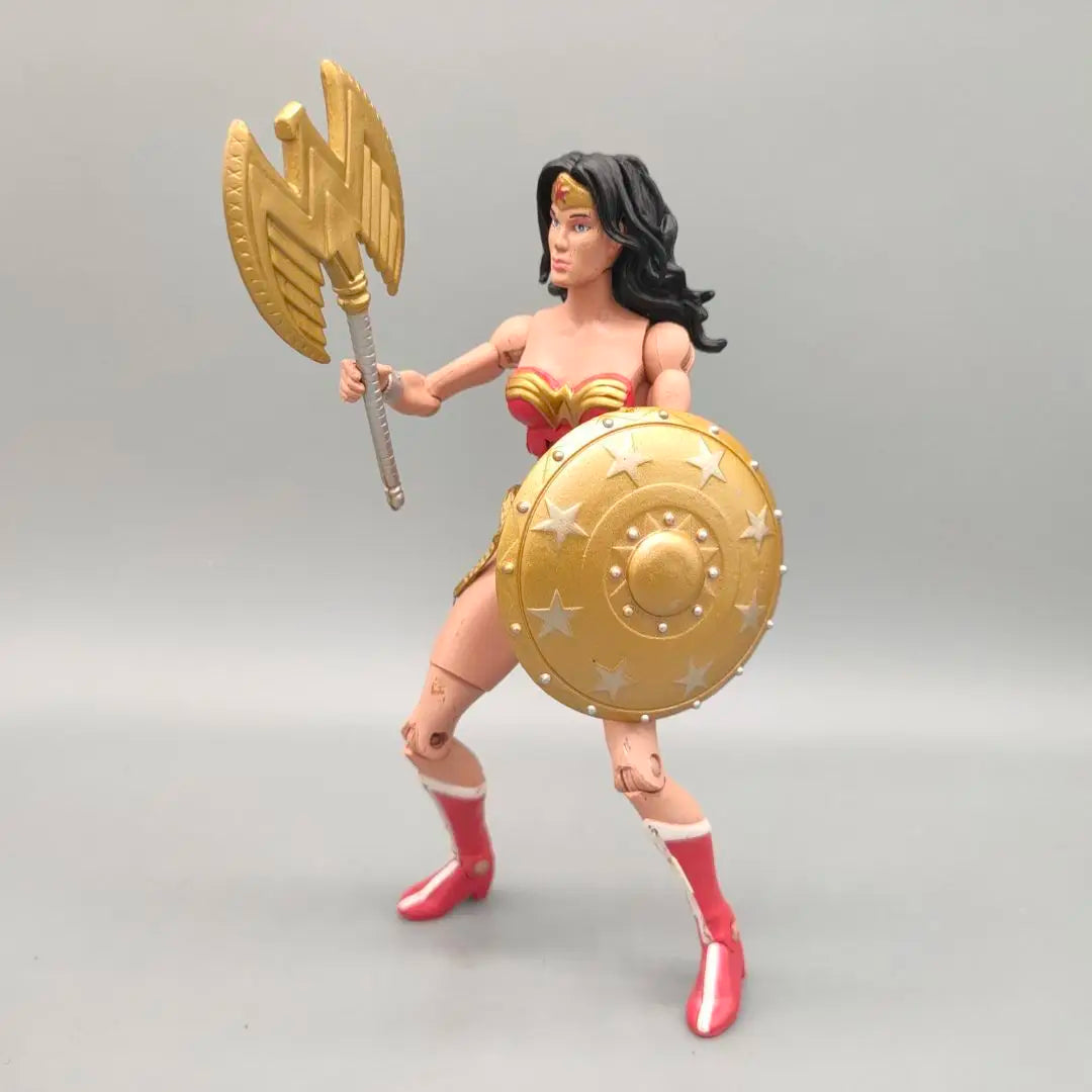 DCU Universe Classics 6" фигурка Wonder WW