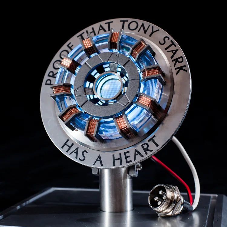 Отмъстителят Iron Man Mk1 Arc Reactor Тони Старк Сърцето на Марк Фигура LED Светлинен Модел Супергерой 1:1 Косплей Играчки Нагръдник Детски Подарък