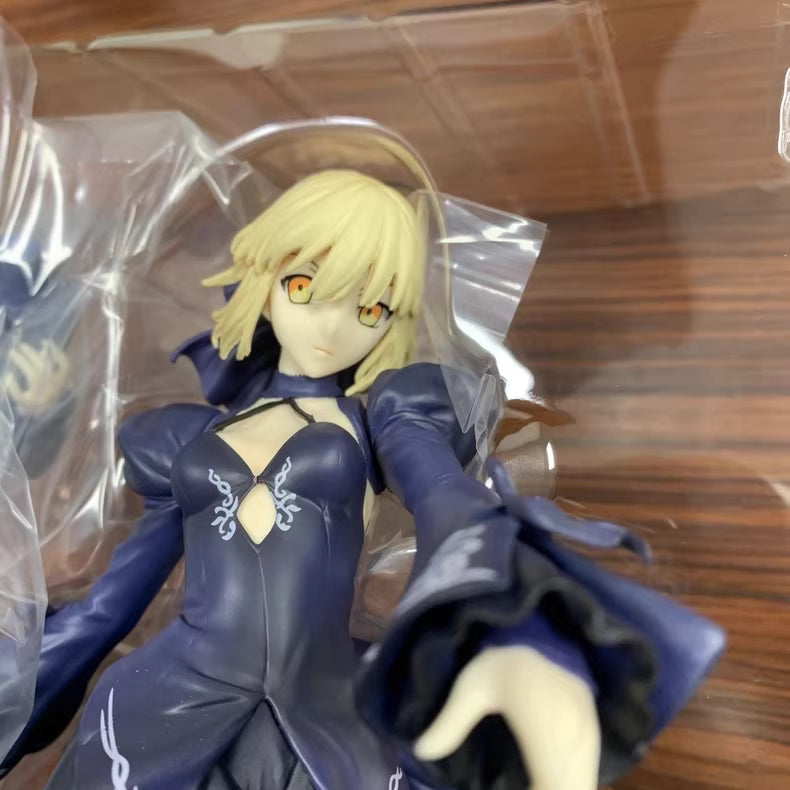 23CM Аниме Gekijouban Fate/stay night Heaven's Feel Altria Pendragon Black Dress Up Saber Alter Модел играчка Подарък Екшън фигурка PVC
