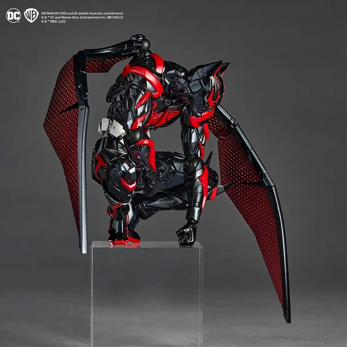 In Stock Batman Beyond Action Figure Kaiyodo Revoltech Yamaguchi Figurine With bonus Joint Movable Ko Model Kids Toy Gift