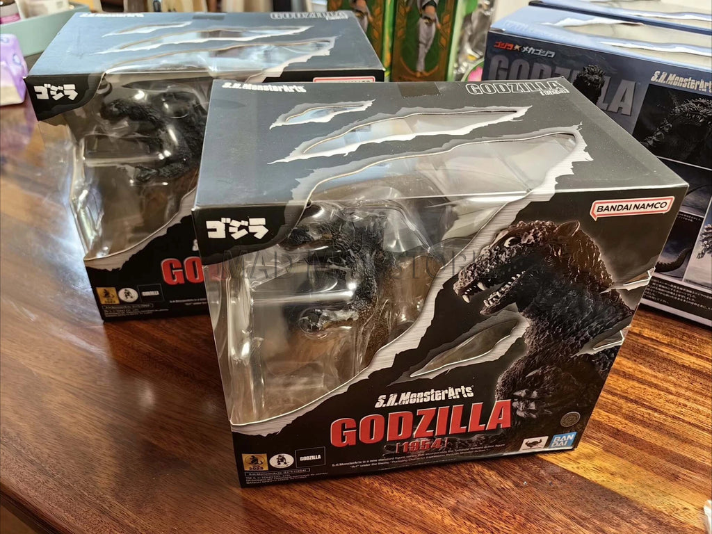 In Stock Bandai S.H.MonsterArts SHM Godzilla 1972 1954 2000 2002 2004 Animation Action Gift Collection Toys Figure Model Figures