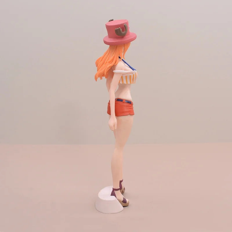 22 см One Piece Nami фигурка Chopper костюм аниме фигурка колекция статуи Standup модели декорации играчки