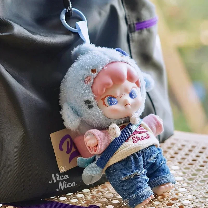 Dora Sharky Lala Girl Serie Anime Actionfigur Anhänger und 34 cm Puppenspielzeug Sammlerstück Trendy Schlüsselanhänger Ornament Geburtstagsgeschenke