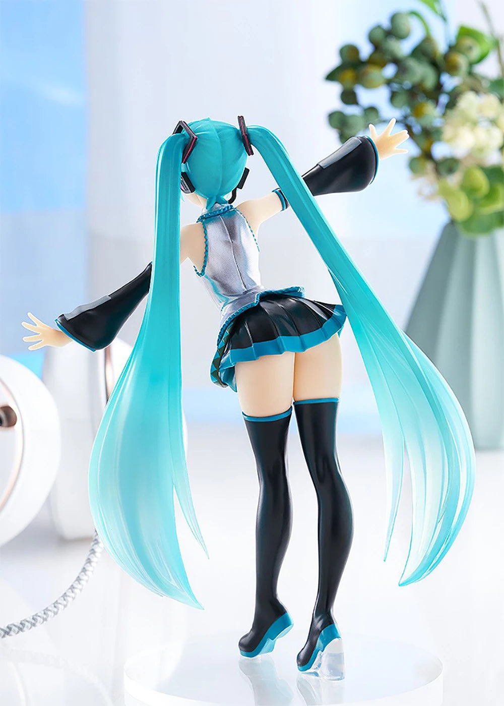 Original in Stock Good Smile Company Prepainted Pop Up Parade Vocaloid Hatsune Miku Anime Figure Model Decoration Collection