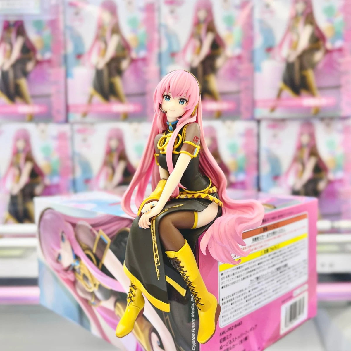 100% Original in Stock FuRyu Noodle Stopper Figure Piapro Characters Megurine Luka Collection Series Model Toys Anime Figure