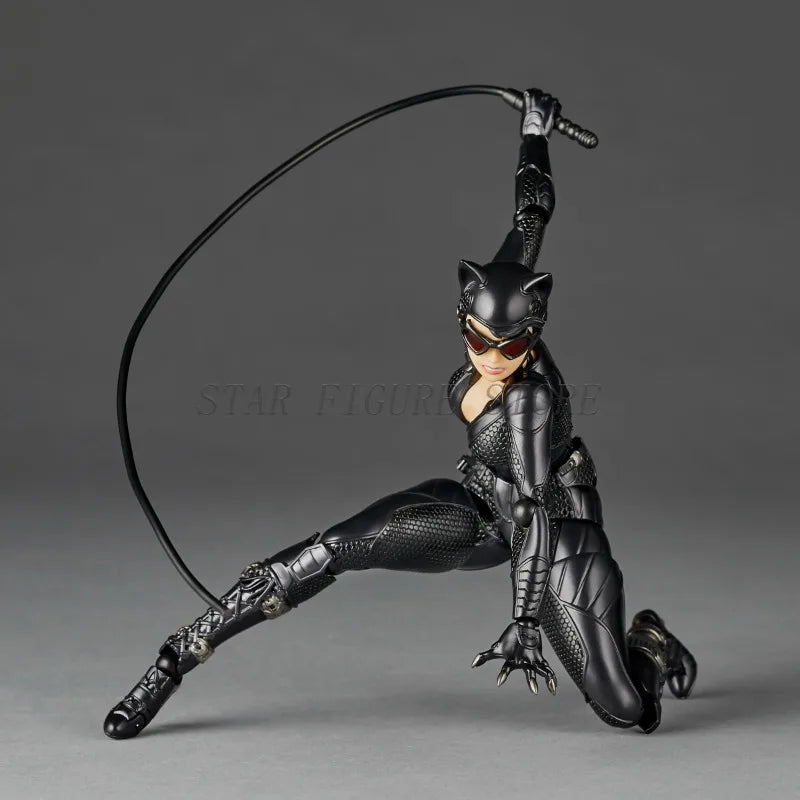 Revoltech Catwoman екшън фигурка PVC подвижен модел играчки Kaiyodo невероятна Yamaguchi Селина Кайл фигурка антигерой колекция кукла