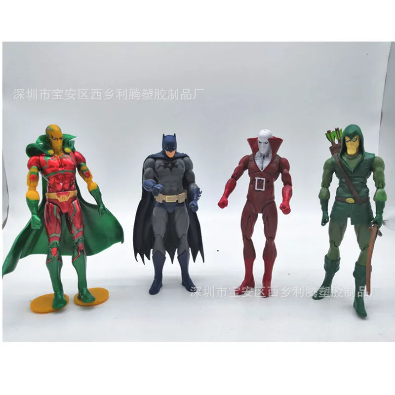 4er-Set Hot Toys DC Heldenpuppen Batman, Superman, Wonder Woman, Victor Stone Anime-Figuren zum Sammeln, Dekorieren und Verschenken