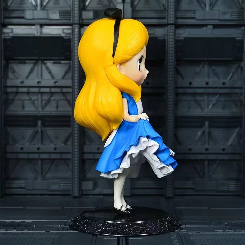 11cm Disney Alice In Wonderland Action Figure Model Anime Mini Decoration PVC Collection Figurine Toy Model For Kid Girl Gift