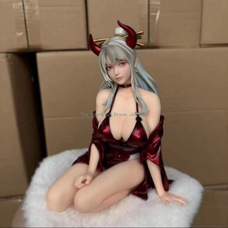 One Piece Kimono Yamato GK Figure, kneeling pose, red kimono with long silver hair, red devil horns on the head