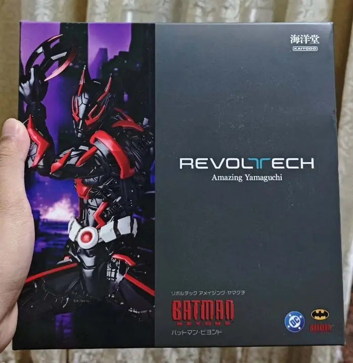 Original Kaiyodo Batman Beyond NR066 Revoltech Amazing Yamaguchi in Stock Anime Action Figure Collection Model Toys