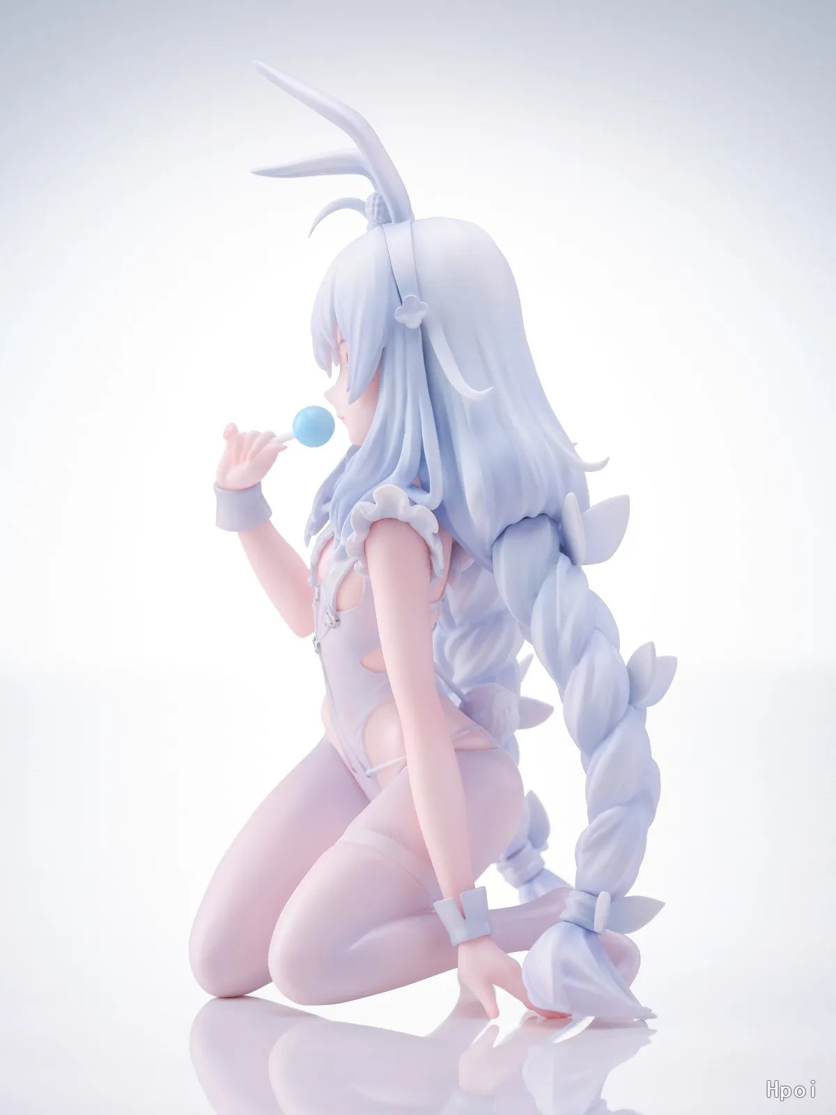 20CM Anime Game Azur Lane MNF Le Malin Figure Lazy White Rabbit Dress Up kneeling position Model Toy Gift Action Figure