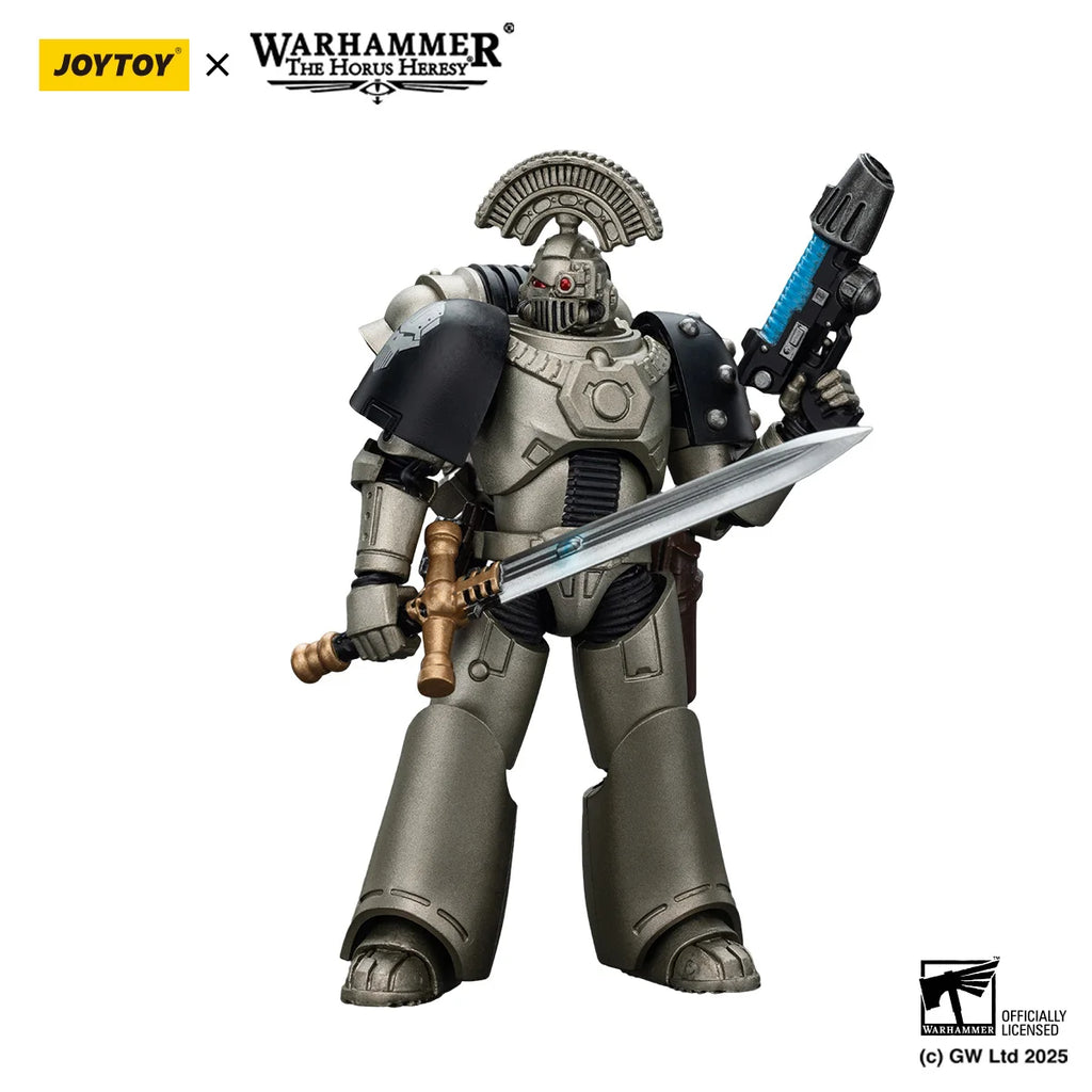 JOYTOY Warhammer 40K 1/18 Action Figure Iron Warriors MKVI Tactical Sergeant Anime figures Toys Model