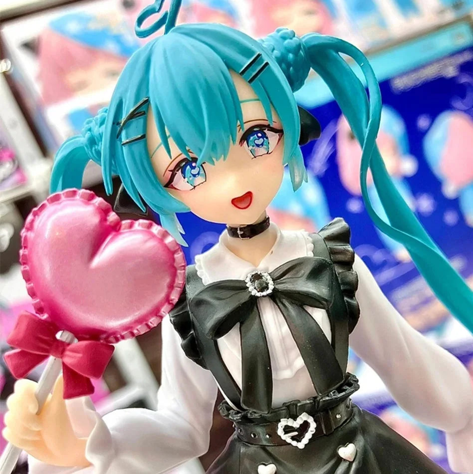 Cute girl Hatsune Miku anime character fashionable suitable for desktop decoration ornaments doll Christmas gift PVC collectible