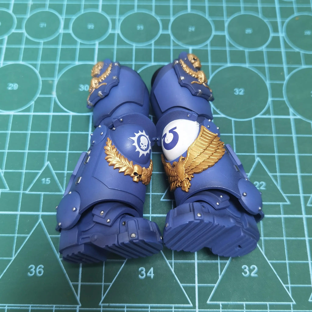 Joytoy Warhammer1/18 Action Figures Ultramarines Marneus Calgar, Chapter Master with MkX Gravis Armour and Gauntlets of Ultramar