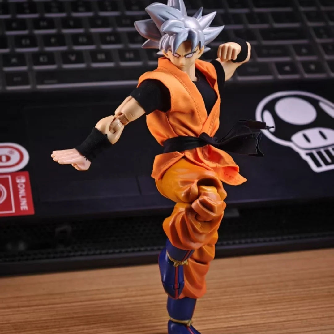 Dragon Ball SHF Anime NEW Handmade Son Goku Practice clothes and training clothes Built In Iron Wire Is Suitable for 1/12 Toys