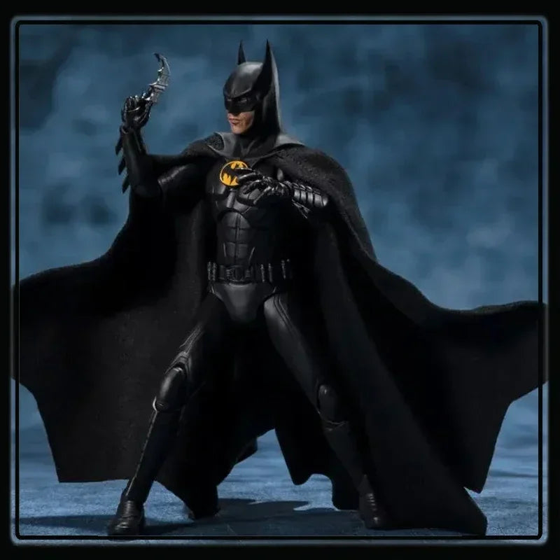 Bandai DC Universe The Flash SHF Batman Action Figures Justice League AnimeFigures Toys Collection Gifts