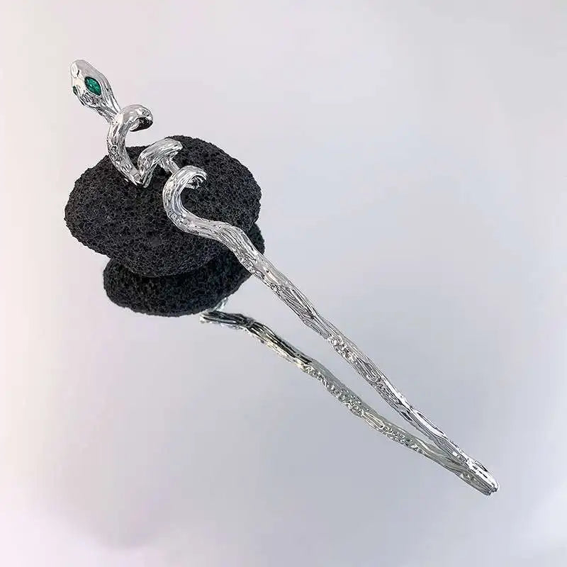 Vintage Snake Shape Hair Sticks Hairpins for Women Punk Chinese Style Green Rhinestones Chopstick Hairstyle Hair Accessories