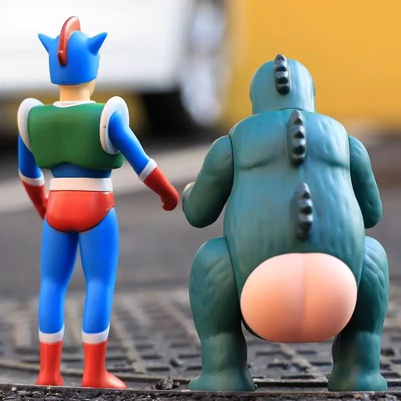 Berühmte Anime-Figuren Crayon Shin-chan Monster Kondam Roboter Akushon kamen Modell Actionfigur Spielzeug Geburtstag Weihnachtsgeschenk