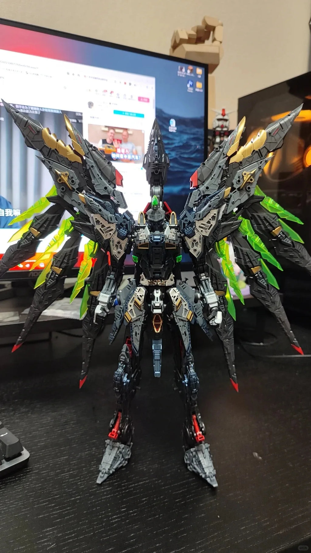 In Stock 1/72 Sky Defender Assembling Model Mecha Model Pvc Toys Oversize Level-Ultimate Npcm-017 Statue Collection Models Toys