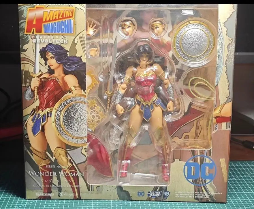 In Stock 15cm Wonder Woman Action Figure Toy Model Gift Anime Merchandise Movable Figure Model Toys
