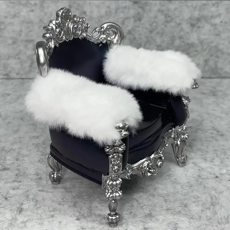 15cm One Piece Nico Robin Sit On The Sofa Beautiful Anime Girl Figure Model Statue Collection Desktop Decoration Ornament Toys