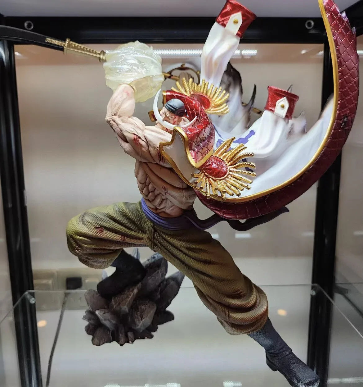 In Stock BT Summit Series MAX Whitebeard Limited Edition GK Figure