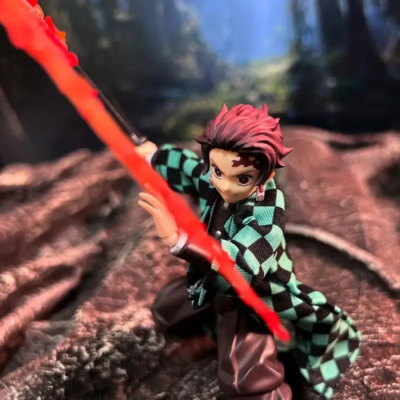 Demon Slayer Shf Series Аниме Rengoku Kyoujurou Ръчно изработено облекло Пламък с колона, подходящо за подвижен хуманоид размер 1/12