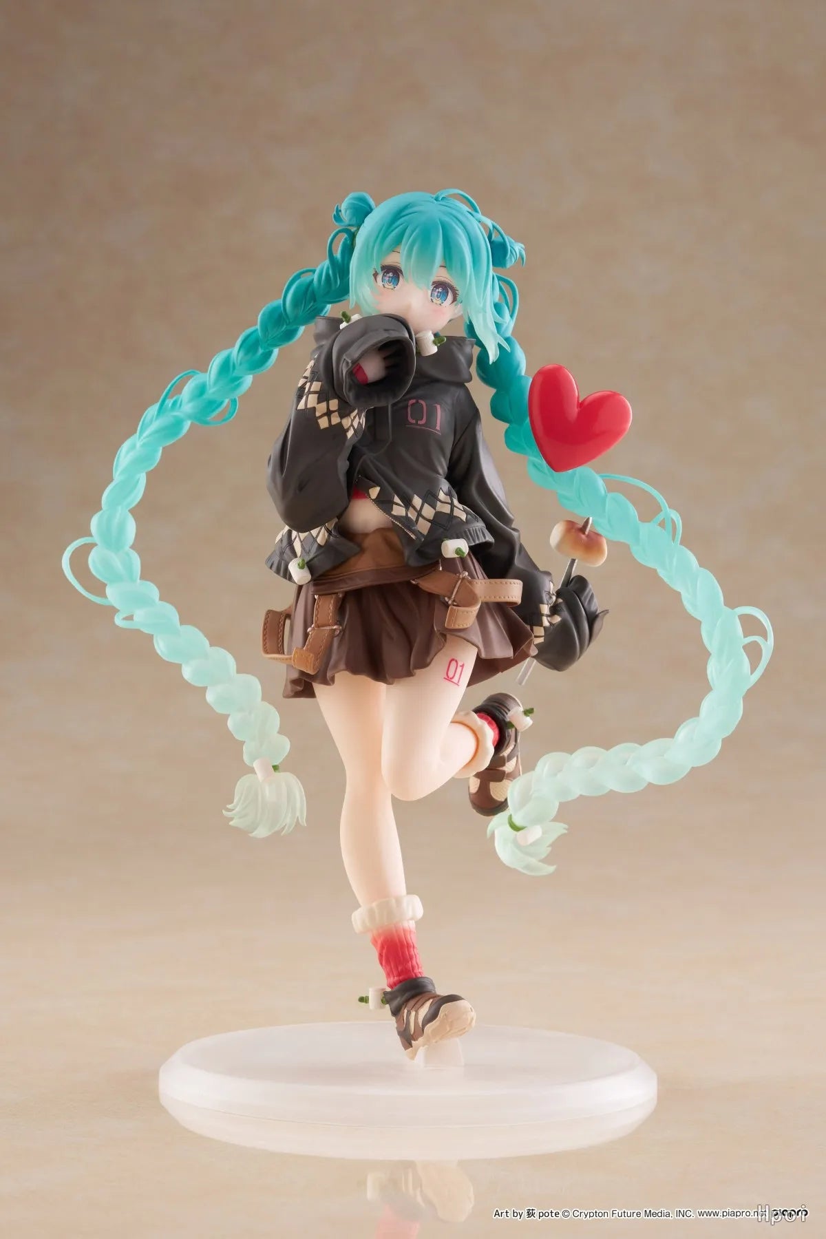 Original Genuine Taito Prepainted Hatsune Miku Fashion Series Piapro Characters Hatsune Miku Outdoor H=180mm Figure Decoration