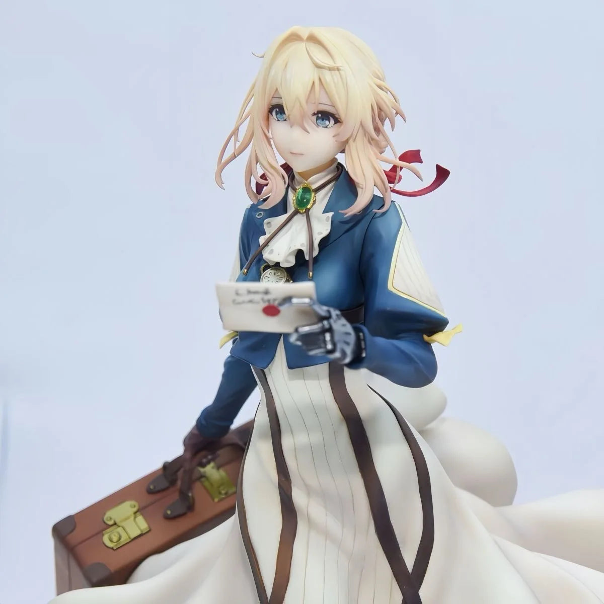 27cm Violet Evergarden Anime Figures Beautiful and Pure Girl Gk Model Desktop Ornament Decorations Best Rare Gifts for Children