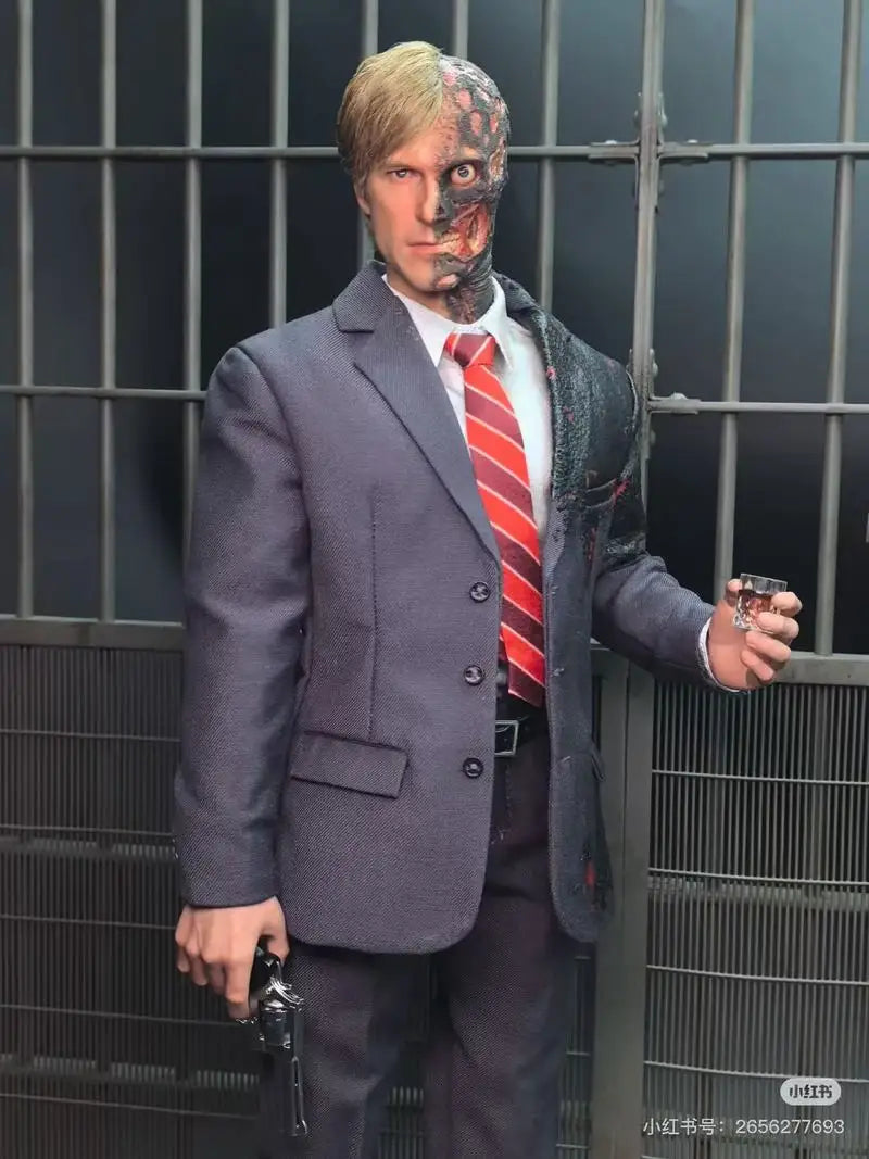 Genuine Hottoys Ht Mms546 1/6 Dark Knight Two-Face Dolls Full Set 12inch Male Soldier Action Figure Collectible Toy Birthday Gif