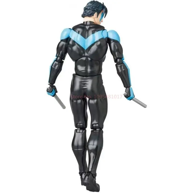 MAFEX Hush Nightwing Articulated Action Figure Comic Color Version Reissue Collectible Model In Stock