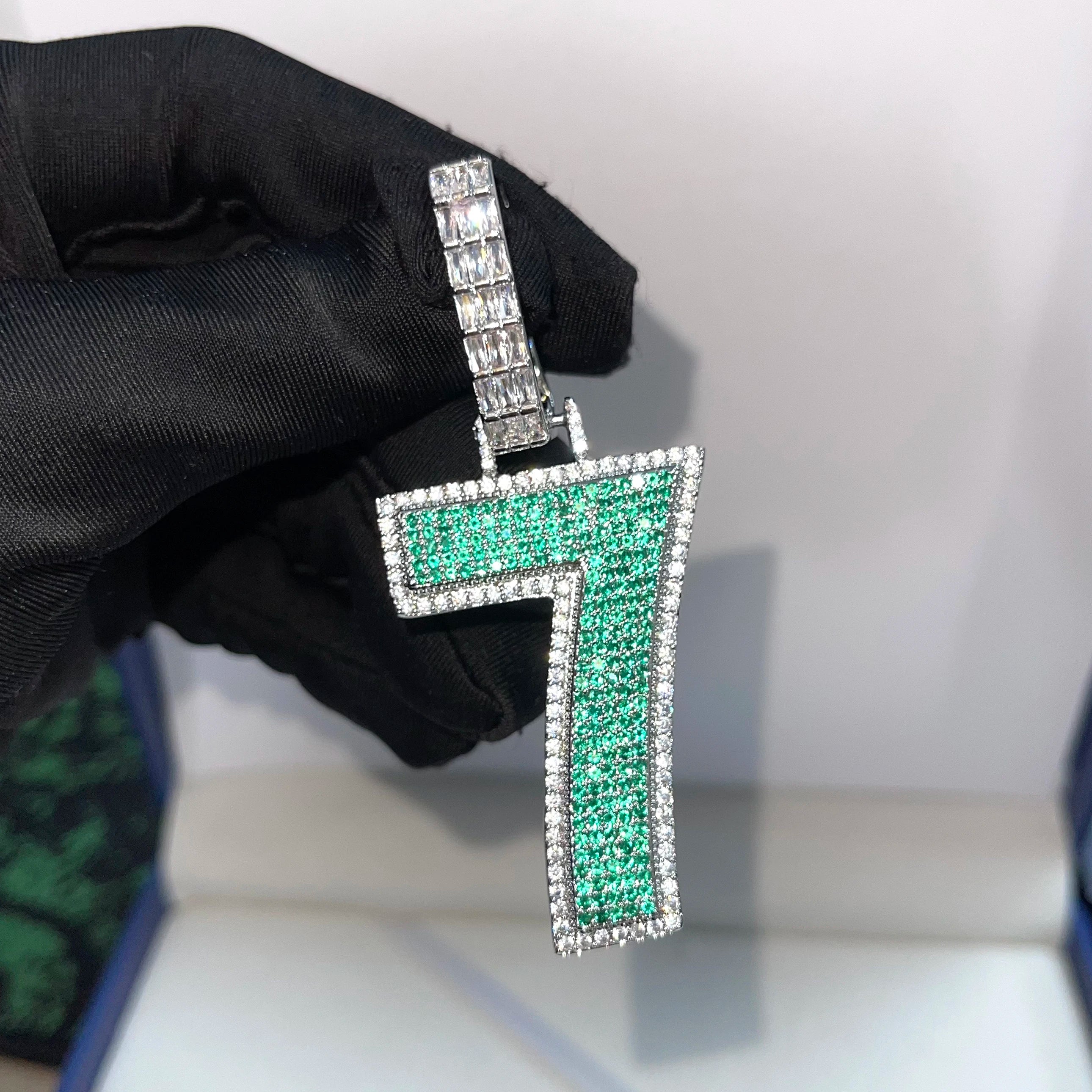 Doppel Farbe Angepasst Buchstaben Name Grün Zirkon Anhänger Iced Out Halsketten Für Männer Bling Hip Hop Schmuck Kostenloser Versand