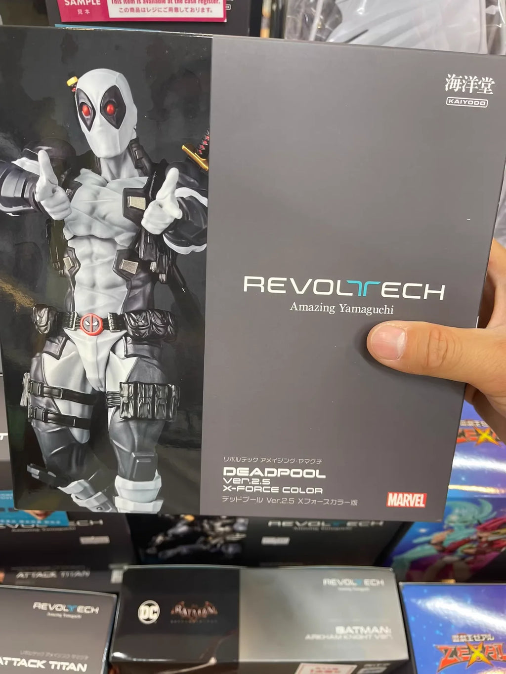 In Stock Originate KAIYODO Deadpool 2.5 Revoltech AMAZING YAMAGUCHI Wade Winston Wilson Action Figures Model Toys grey Deadpool