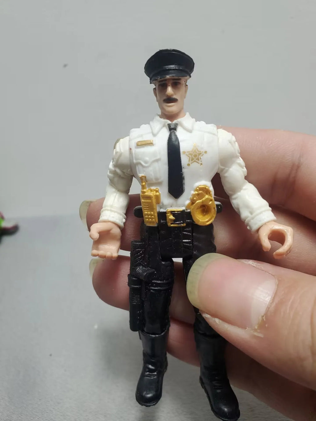 9cm 3.75" Solider Farmer Worker Military Police Action Figure Limite Collection Pirate Player Model Toy Gift for Kid Child Adult