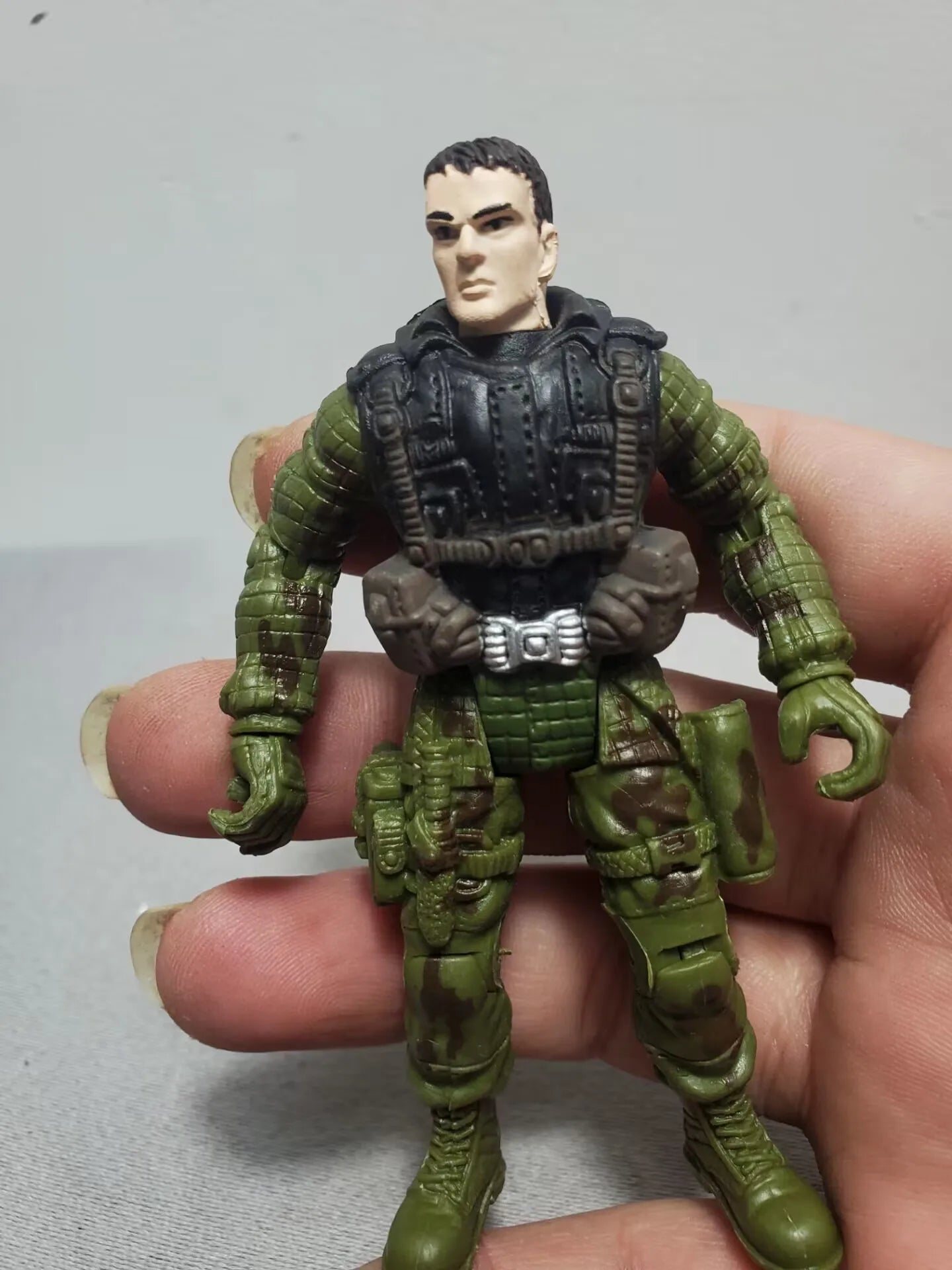 9cm 3.75" Solider Farmer Worker Military Police Action Figure Limite Collection Pirate Player Model Toy Gift for Kid Child Adult