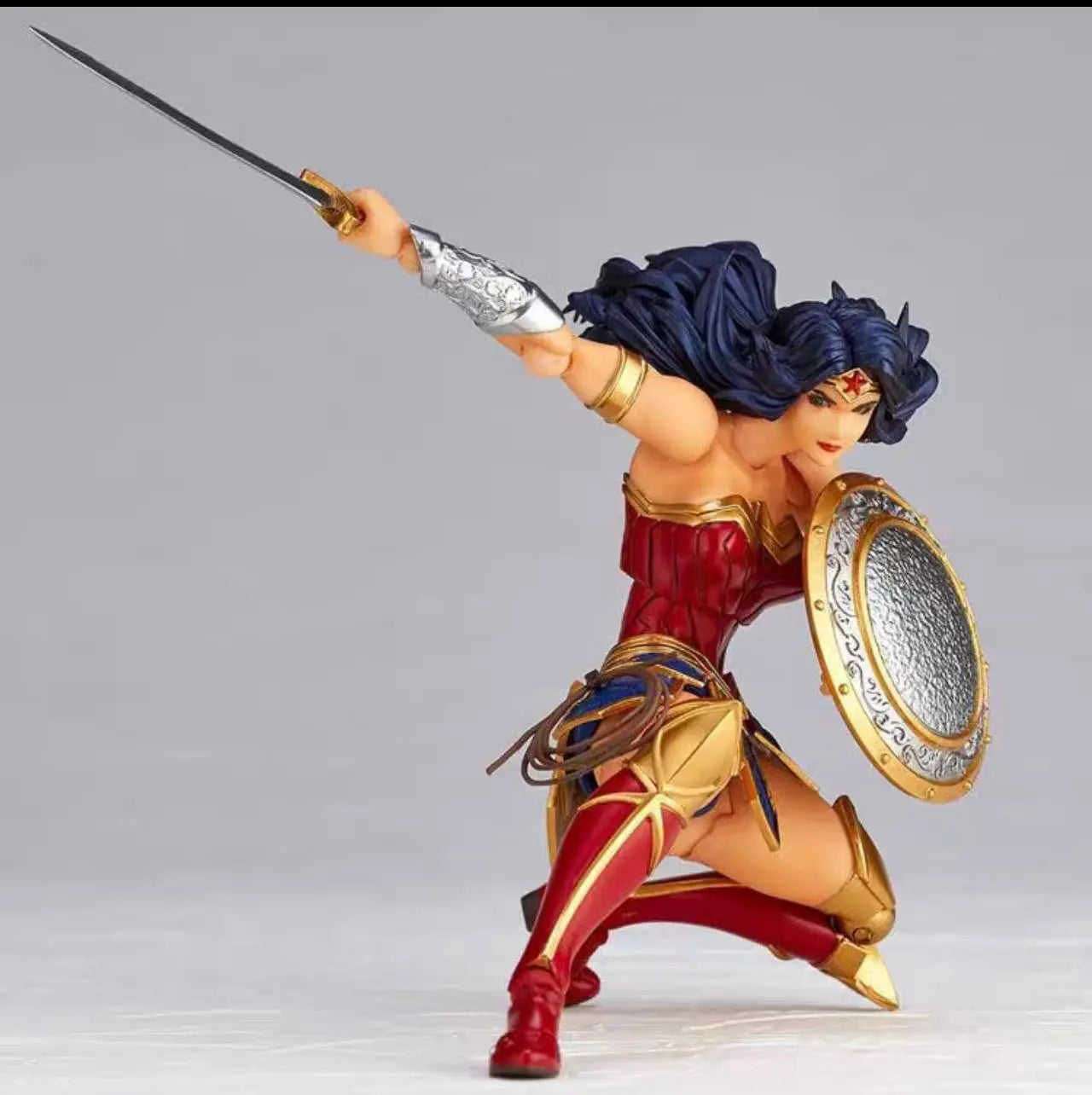 In Stock 15cm Wonder Woman Action Figure Toy Model Gift Anime Merchandise Movable Figure Model Toys
