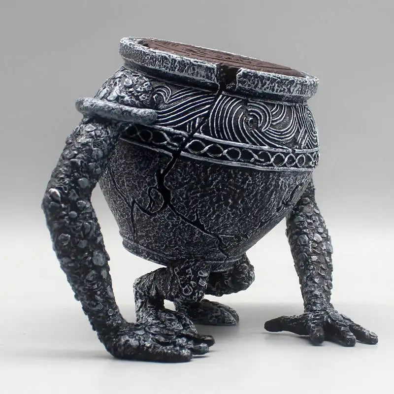 14cm Game Peripheral warrior pot Alexander jar pot brother model resin ornaments platinum amulet  Model Gift Toys collection