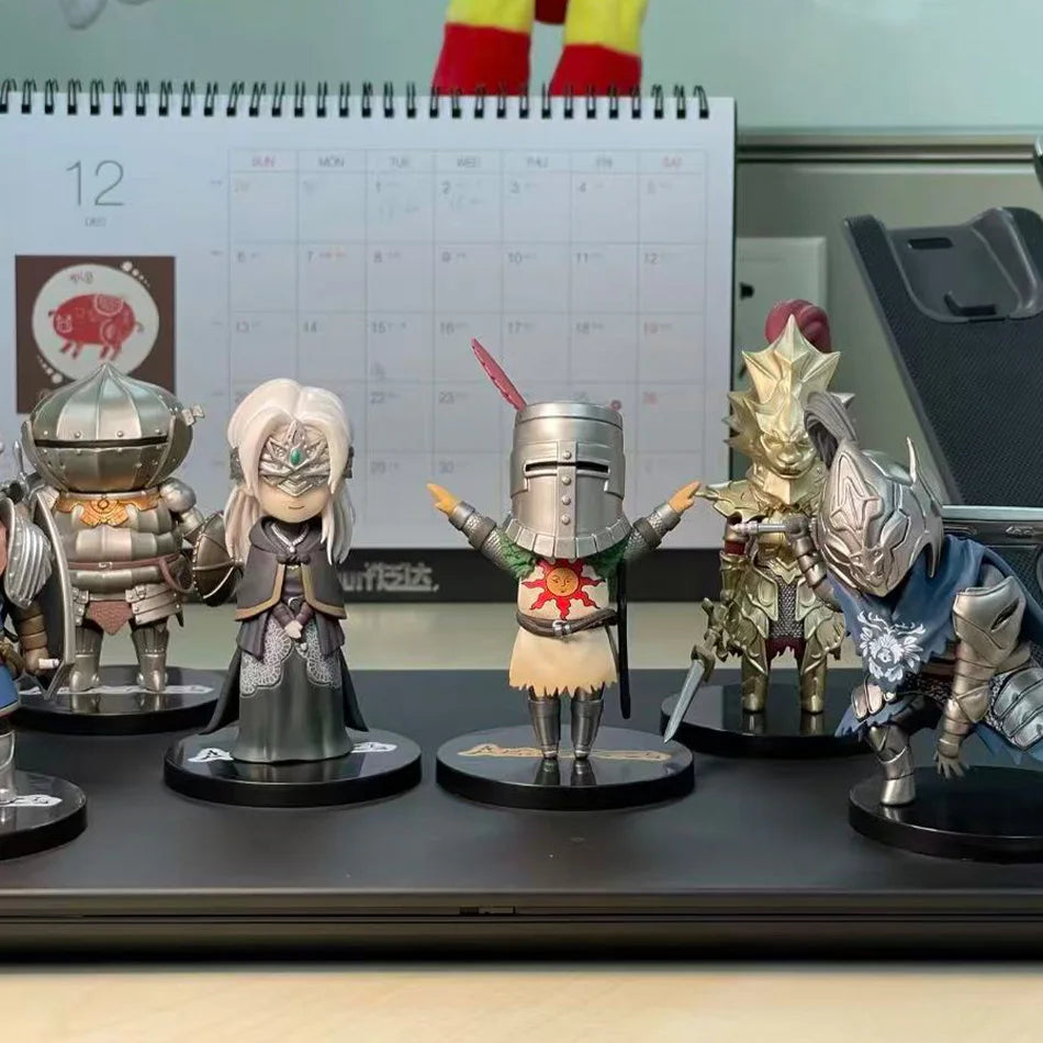 4pcs Q version Dark Souls Figure Set Fire Keeper Artorias Solaire Onion Knight Chibi Action Figure Collection Model Toys